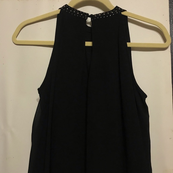 Black Chain Top - Picture 6 of 7